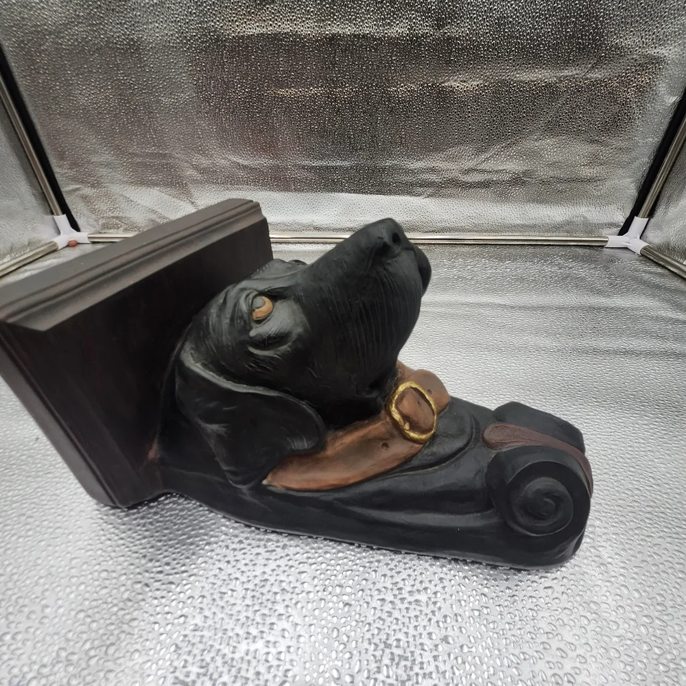 Bracket Painted Sculpted Labrador Dog Wall Shelf Sconce Resin Stein 1995
